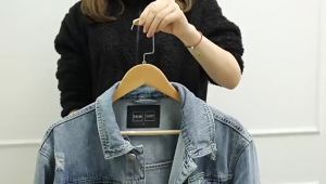 10PCS Retro Wooden HangersNon Slip Shirt Clothes Hanger with 360 °   Rotating HookWardrobe Organizer Coat Rack for Dress Jacket