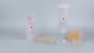 YIGANERJING Exfoliating Cleansing Gelly Face 60g  moisturizing aloe Vera gel60gGift 3pcs eye cream