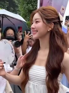 Zhao Lusi Style Bowknot Pearl Earrings New Silver Studs Light Luxury Niche Earrings Elegant High-end Feel for Women