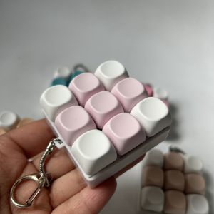 AODDO Bàn phím tự làm Móc khóa Fidget Nút phím Keycap Đồ chơi bấm Vượt qua thời gian Đồ chơi kẹp Người lớn