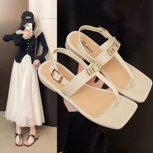[Free Shipping] New low-heel niche fashion square-toe T-strap summer womens versatile beach sandals for outdoor wear