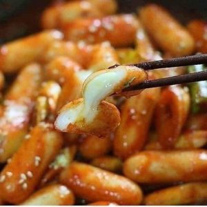 Tokbokki phô mai bánh gạo nhân phô mai Hàn Quốc ăn liền