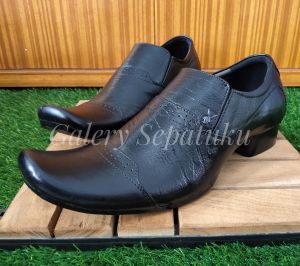 Sepatu Pantofel Kulit Pria Formal Kantor slip on Tanpa Tali