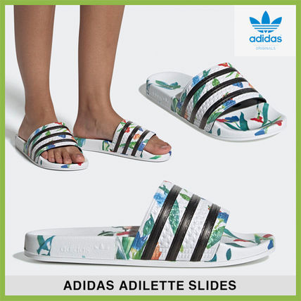 Adidas adilette floral deals