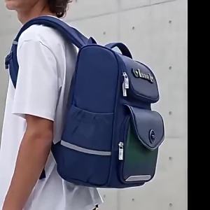 New model backpack for primary school students spine-protecting and weight-reducing school bag boys and girls backpack childrens back-to-school gift