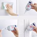 Chai sơn kẻ chỉ gạch keo chà ron sứ 280ml làm sạch nền nhà, trám vết nứt tường khe hở, se viền, dán mạch gạch chống thấm. 