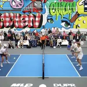 [SG stock Fast Shipping]Pickleball Rackets Set Pickleball Paddle Set of 2 Rackets and 4 Pickleballs Balls Pickle-Ball Racquet with Balls Sports Accessory 9999 IGV5