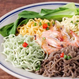 Mì kiều mạch được làm từ rau củ quả thích hợp cho người ăn chay ăn kiêng