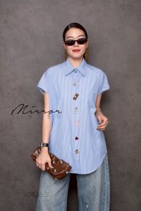 🔖Mirrorsister 50826.3 เสื้อเชิ้ต กระดุมแฟนซีไม่ซ้ำกันทุกเม็ด ทรงโอเวอร์ไซซ์ใส่สบาย แมทช์ง่ายได้ทุกลุค