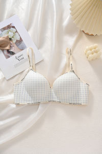 ชุดชั้นใน สปอร์ตบรา ผู้หญิง ฟองน้ำในตัว สายปรับได้ ตะขอหลัง ใส่สบาย รองรับทุกกิจกรรม Y02