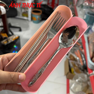 Bộ Muổng Đũa Cá Nhân Thìa Inox 304 Cán Bằng Nhựa Lúa Mạch Hộp 3 Dụng Cụ Thìa Đũa Muỗng Inox Cán Gỗ Vintage - Hộp 3 Món Thìa Đũa Muỗng Ăn Văn Phòng Tramanhshop