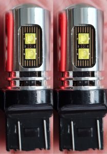 [1 đôi] Led ban ngày Vinfast Fadil T20 7443 có 2 chế độ chip Cree XBD day light Fadil