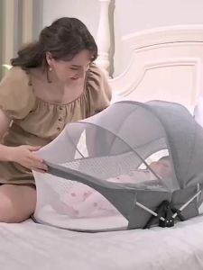 Baby Cot Portable Newborn Bionic Bed Travel Crib Foldable Baby Bed Infant Bassinet Anti-pressure with Mosquito Net