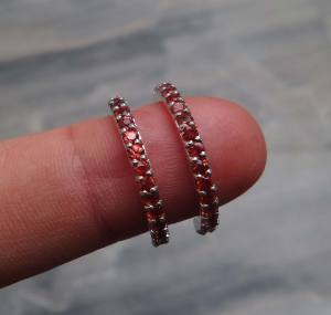 ++PY Beauty++ร้านนี้ขายแต่ของแท้ค่ะ++ต่างหูเงิน 925 Sterling silver ฝังพลอยทับทิมและบุษราคัมเหลี่ยมเพชรไล่โทนสี (Natural Ruby And Yellow Sapphire) น้ำหนัก 2.50 กะรัต