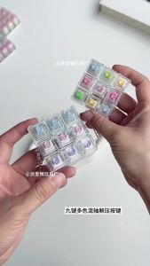 [SG Seller]9 Keys Mechanical Switch Fidget Keychain Pas Transparent Decompression Button Toy