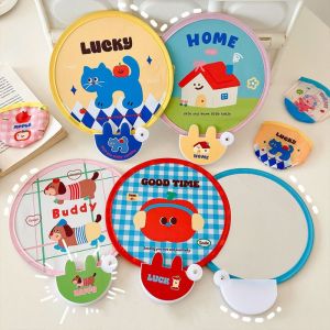 MKEB 4Pcs ขนาดเล็ก ร่มพับน่ารัก น่ารัก พลาสติก แฟนพัดกลมพับได้ สร้างสรรค์ ตกแต่ง แฟนเท่ สำหรับบ้าน