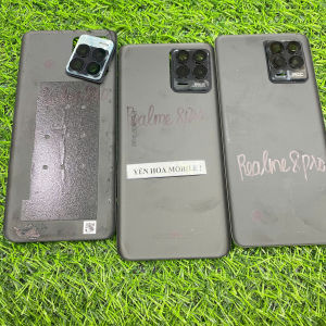 Nắp lưng realme 8 pro