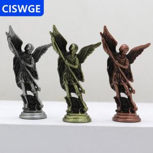 [COD] CISWGE AUTOPARTS 1PC thủ công cho phòng nhà Tabletop Máy tính để bàn Saint Michael figurinethe Tổng lãnh thiên thần đánh bại Satan người giám hộ tượng