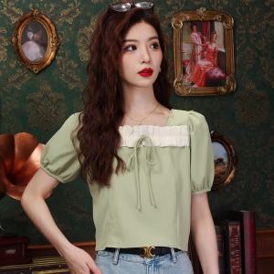 AMMIN เสื้อชีฟองเสื้อแขนสั้นมีปกสี่เหลี่ยมผูกโบว์รอยจีบพองฟูใหม่สำหรับฤดูร้อน2024เสื้อผู้หญิงแขนพองหวานสไตล์เกาหลีหรูหรา