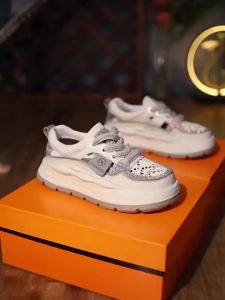 [Free Shipping] New Summer Thick-Soled Height-Increasing Sandals For Women Featuring A Closed-Toe Design Breathable And Suitable For Casual And Sporty Wear In A Trendy Ins Style
