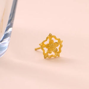 Chow Sang Sang 周生生 V&A The Art of Nature 999.9 24K Pure Gold Rose Single Earrings 93269E [Sold Single Not Pair]