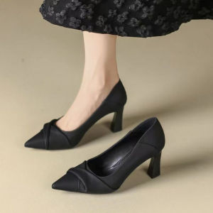 [Free Shipping] Black Soft Leather High Heels For Women With Chunky Heels Spring 7Cm Simple Shallow-Toe Pointed-Toe Interview Work Flats