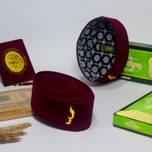 Peci Songkok Motif Bordir Logo Kujang Warna Merah Maroon Kopiah Betawi Sipitung Terbaru MENARA AGUNG Pria Anak Dan Dewasa Tinggi 9 cm
