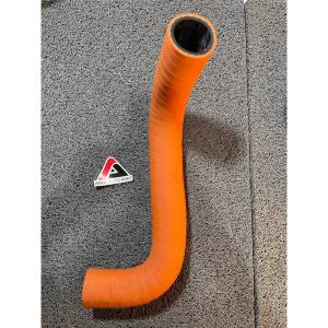 SELANG TURBO HT / SELANG INTERCOLLER HINO DUTRO HT125 / HT130 (NO.1 NO.2 NO.3 NO.4) OREN