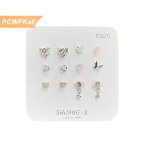 【PCWFKef】 ต่างหูเม็ดเล็กรูปหัวใจคริสตัลสีชมพูน่ารักจากเกาหลี1ชุดต่างหูน่ารักสุดเท่ต่างหูเพทายรูปหัวใจและน่ารักเป็นของขวัญสำหรับเด็กผู้หญิง