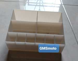 Rak Botol Parfume 50ml 30ml 20ml 10ml Rak Lipstik dan Kutek (10 slot)