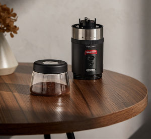 Oceanrich G1 electric coffee grinder Home Small Automatic Grinder adjustable rechargeable ceramic burr coarseness 20g 5 grind settings for kinds of brew method