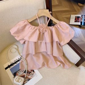 ํY-041 เสื้อเปิดไหล่คล้องคอ  แต่งดอกกุหลาบที่หน้าอก ผ้าระบายทั้งตัว Flower