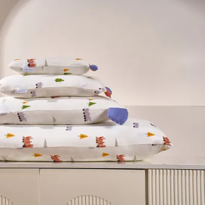 Gối ngủ cao cấp vải sợi tre Little Rei ruột gối 100% polyester mềm mại thoáng khí giúp ngủ ngon