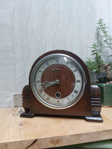 Dồng hồ cơ cót ANH - đồng hồ vai bò
