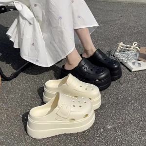 [Free Shipping] New Women’S Summer Clogs With Thick Soles Designed For Outdoor Wear Featuring A Non-Slip EVA Sole Soft Insole And A Height-Increasing Design Perfect For The Beach