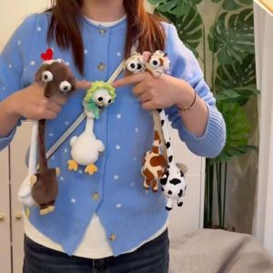 Funny Design Long Neck Chicken Plush Keychain Cute Style White Color Giraffe Bag Pendant Healing Creative Gift Pink Pig Plush Pendant Bag Decoration