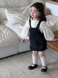 Childrens Spring and Autumn Outfit Korean Style Baby Girl Clothes Spring Style Lantern Sleeve Doll Shirt Denim Suspender Skirt