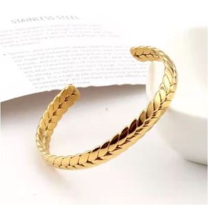 Cuff Bracelet Magnetic Stainless Steel Adjustable Open Charm Bracelet Women Men Couples Bangle Gelang Tangan