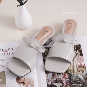 QUINCE Zora Sandal WideStrap Heels