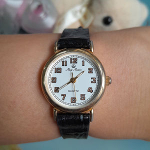 Đồng hồ nữ Mary Maison size:24 mm dây da second hand đã qua sử dụng