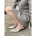 Giày Sandal Cao Gót Mũi Nhọn Phối Khóa Kim Loại Kiểu Pháp Đế 5cm Sang Trọng Khí Chất Cho Nữ CG16 
Taoladyshoes. 