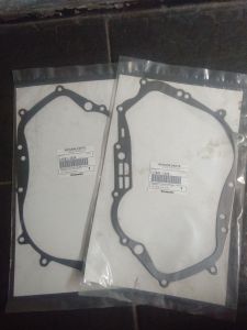paking/gasket bak kopling w175wtr CLUTCH COVER KAWASAKI W175 SERIES 11061-1324/1176 ORIGINAL