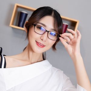 Kính lão form vừa đủ độ viễn cho Người cao tuổi đoc báo xem điện thoại mã Y3028