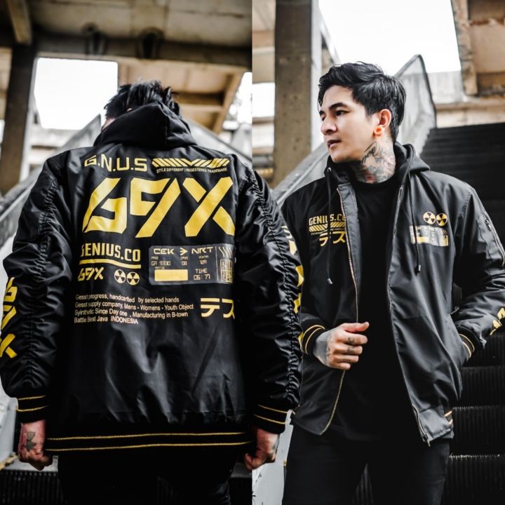 Bomber and hoodie sale