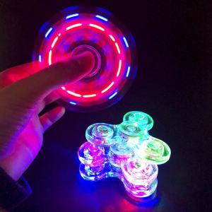 COOLTOY LED Warna Transparan Fidget Spinner Led Rainbow Mainan Anak-anak Mainan Dekompresi