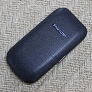 Samsung E1190 Original unlocked E1190 GSM 1.43 Inches 800mAh Mini-SIM Black Cellphone Flip Mobile Phones