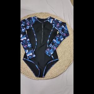 Cetak Mode Baru Kurus Konservatif Tabir Surya Ritsleting Depan Baju Selancar Wanita Lengan Panjang Baju Renang  Swimsuit