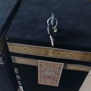Celengan Miniatur Kabah Kunci Ukuran Besar