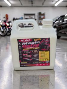 Magic Gatas 1L Carnauba Wax – Perfect for Matte & Glossy Surfaces!