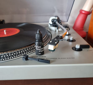 R07 น้ำยาทำความสะอาดหัวเข็ม แปรงทำความสะอาดหัวเข็ม เครื่องเล่นแผ่นเสียง turntable stylus cleaner